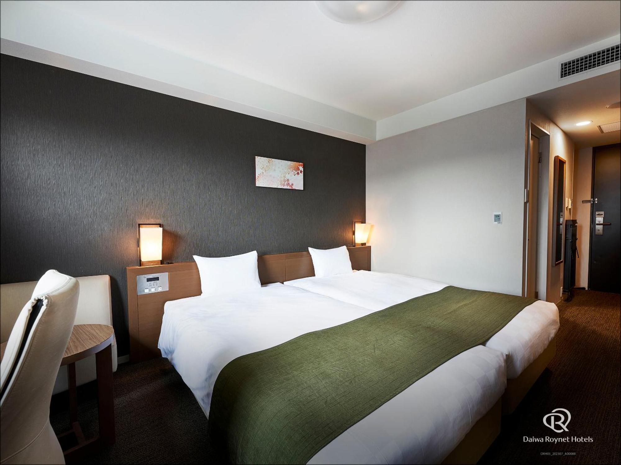 Daiwa Roynet Hotel Kyoto Shijo Karasuma Buitenkant foto