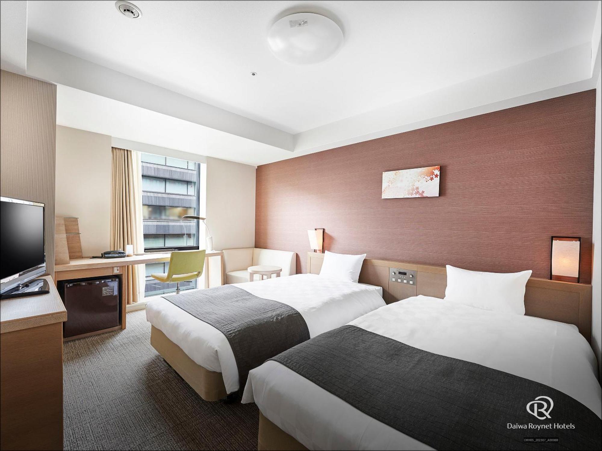 Daiwa Roynet Hotel Kyoto Shijo Karasuma Buitenkant foto