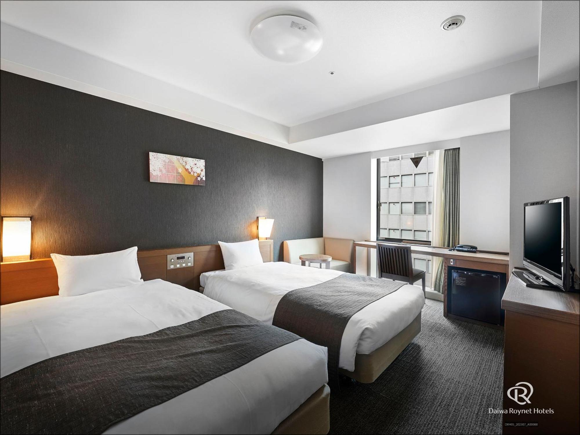 Daiwa Roynet Hotel Kyoto Shijo Karasuma Buitenkant foto