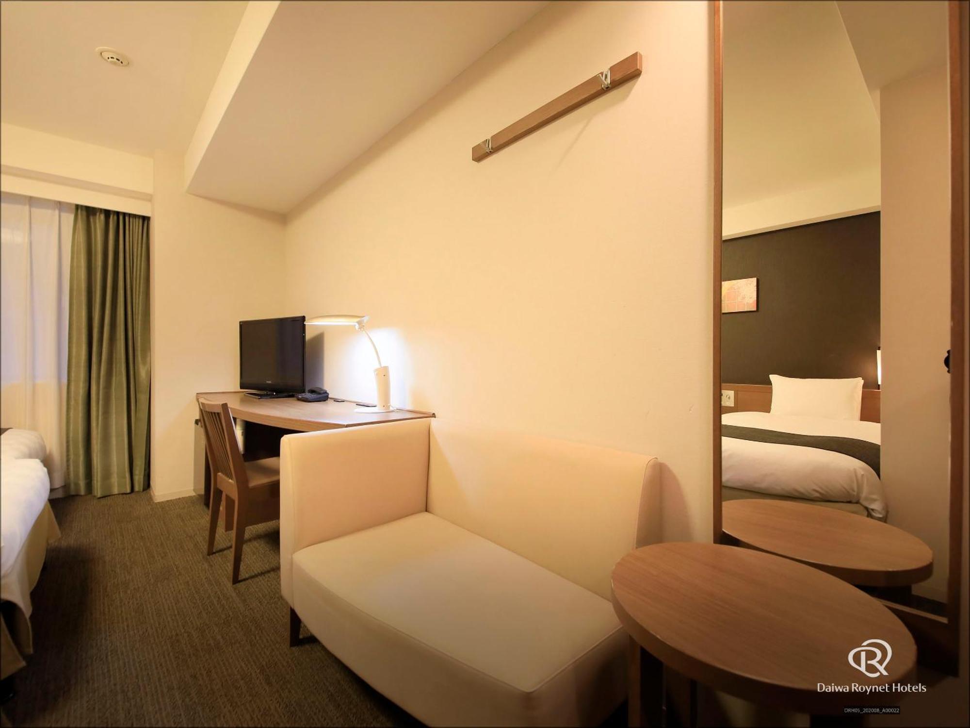 Daiwa Roynet Hotel Kyoto Shijo Karasuma Buitenkant foto